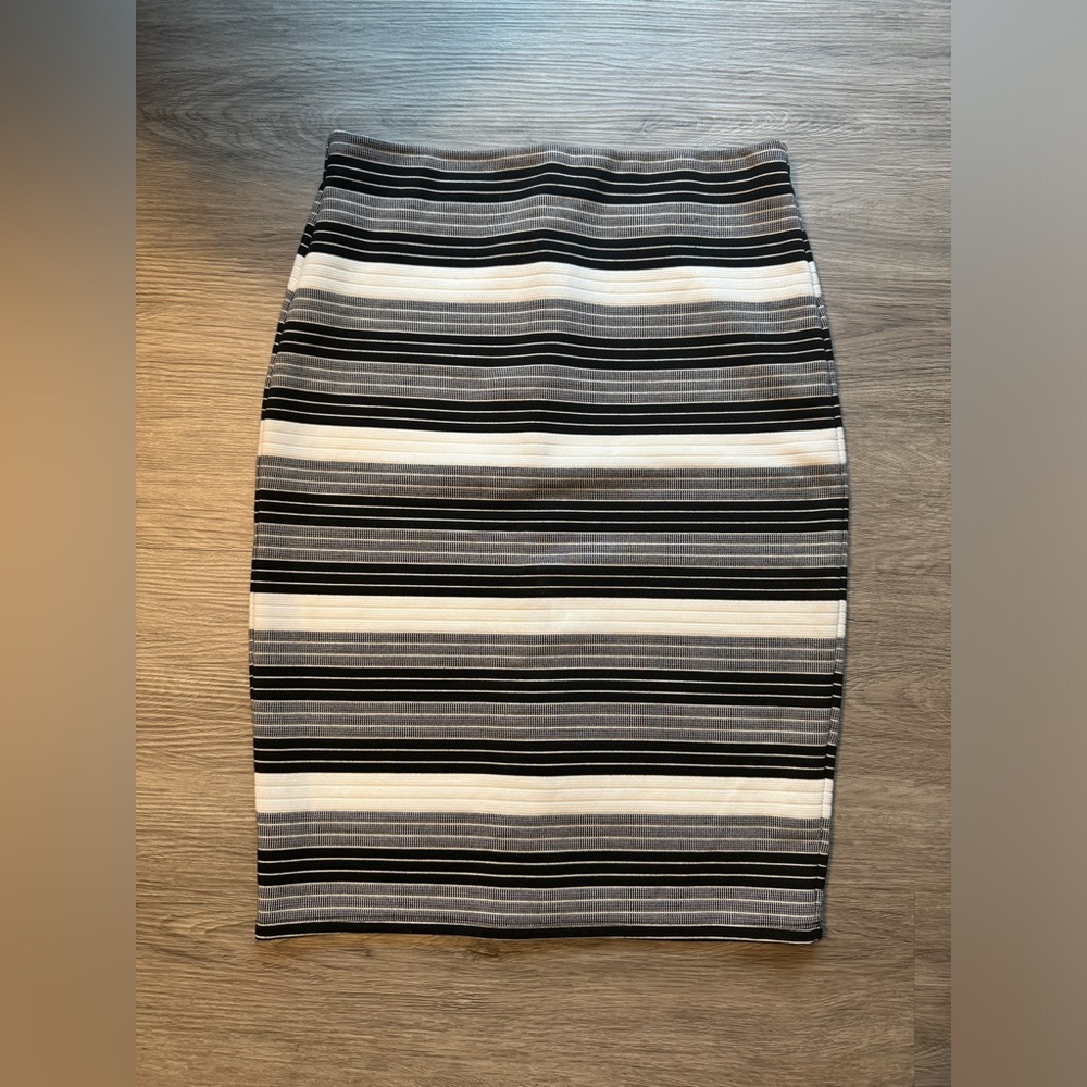 Joe B Knee-Length Pencil Skirt